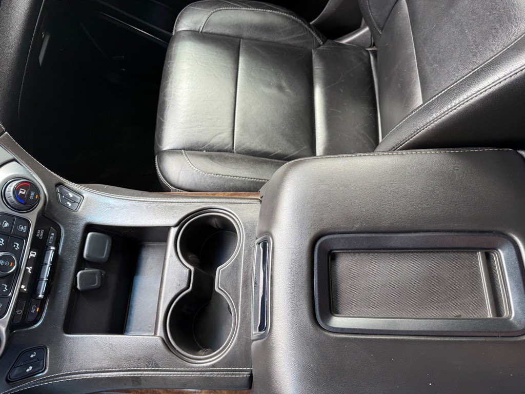 2015 Chevrolet Tahoe Image 19