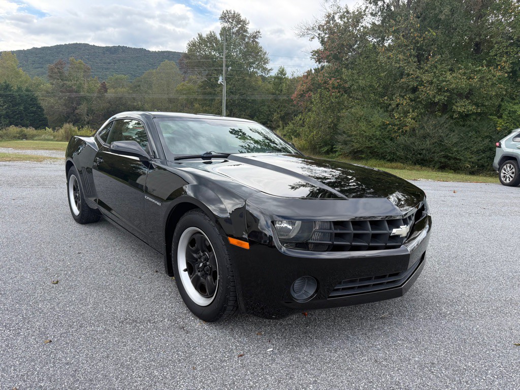 2011 Chevrolet Camaro Image 3