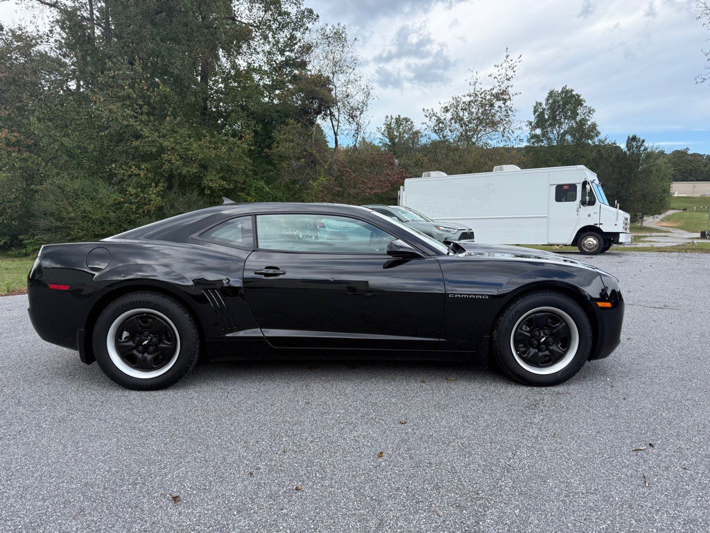 2011 Chevrolet Camaro Image 4