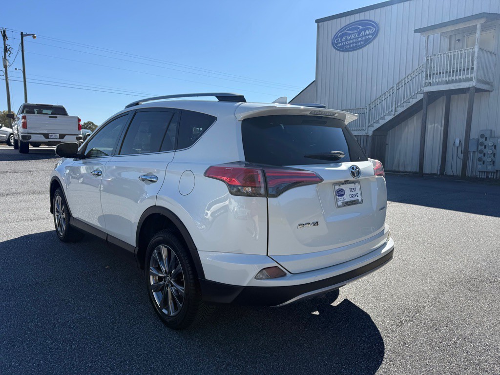 2018 Toyota Rav4 Image 5