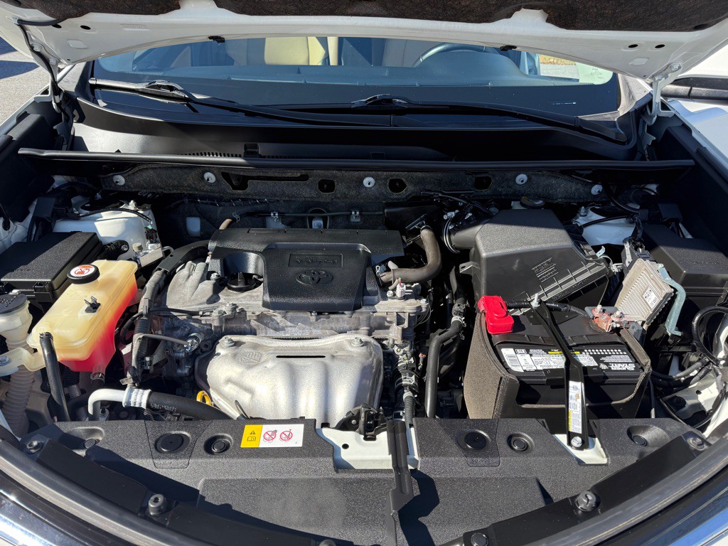 2018 Toyota Rav4 Image 8