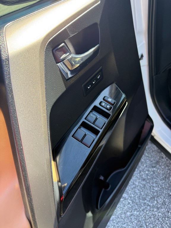 2018 Toyota Rav4 Image 10