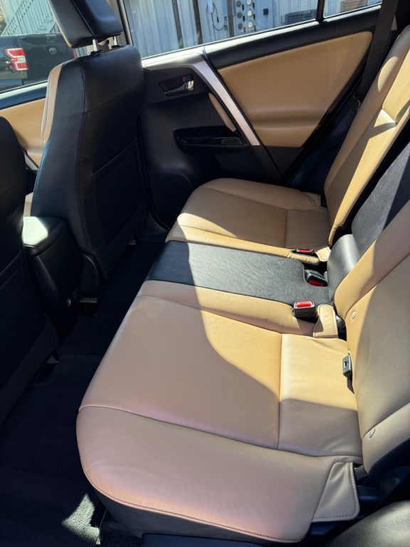 2018 Toyota Rav4 Image 12