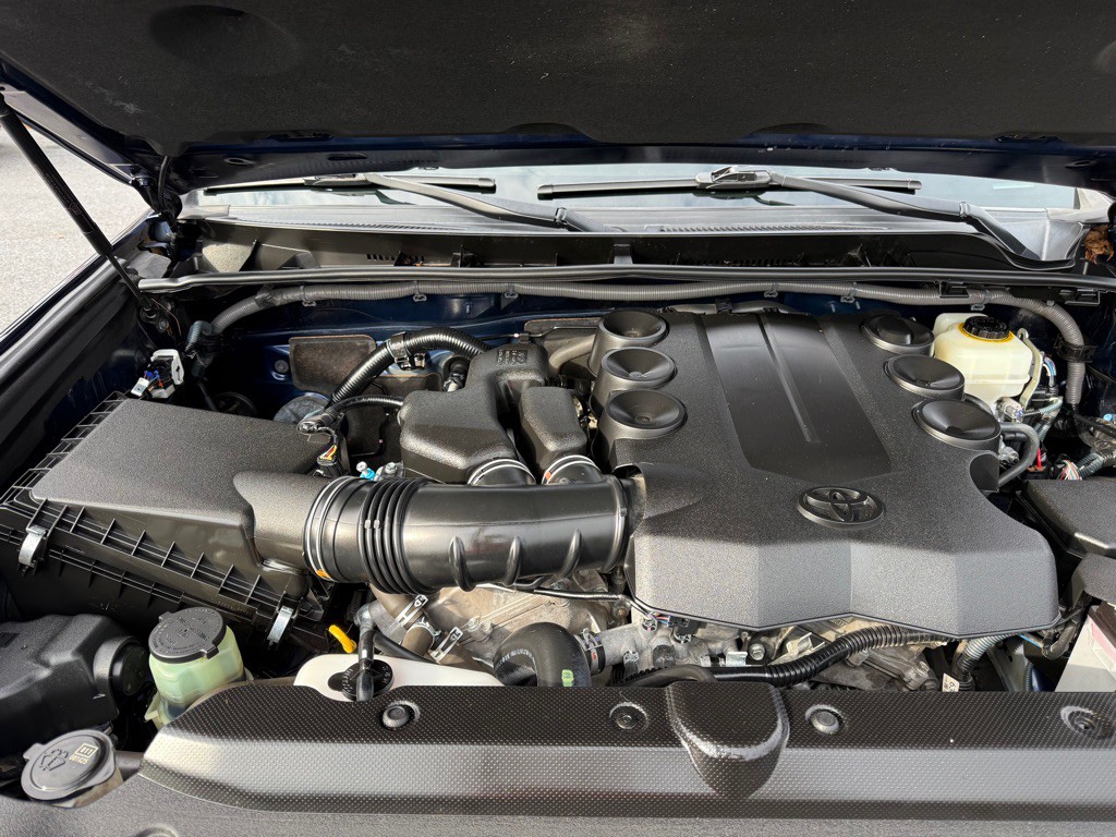 2017 Toyota 4Runner Image 10