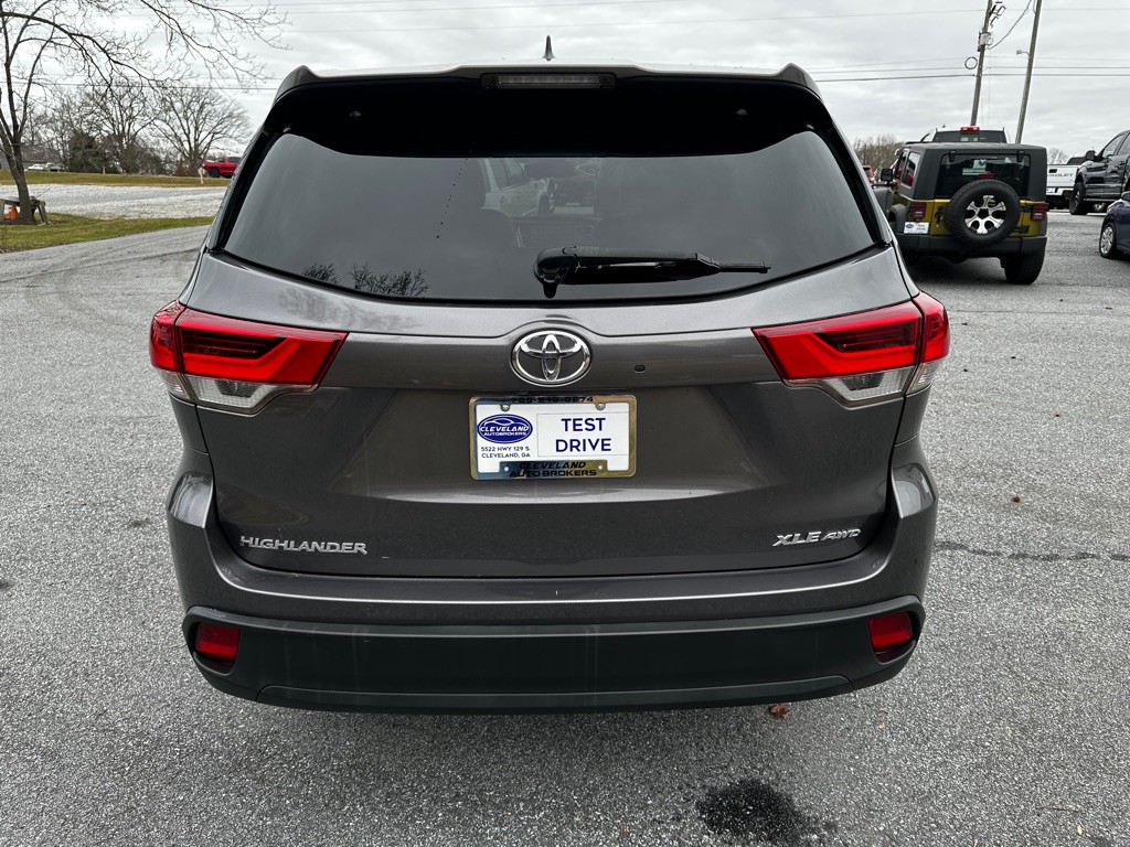 2019 Toyota Highlander Image 6