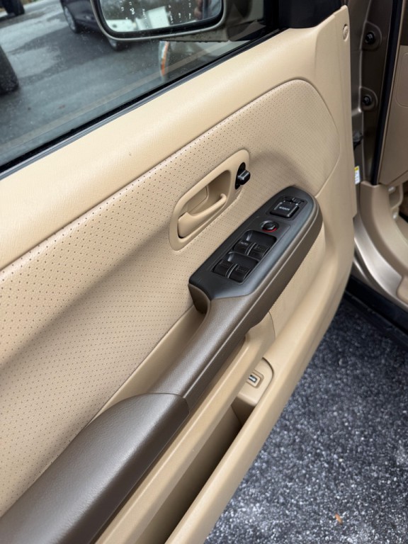 2005 Honda CR-V Image 9