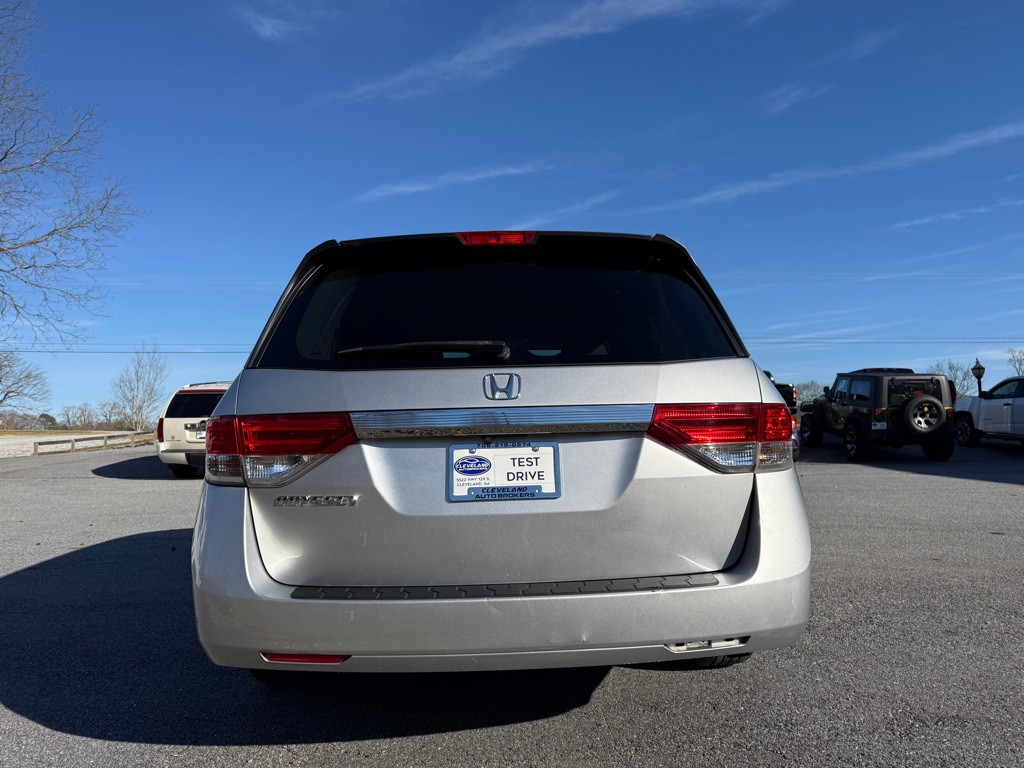 2015 Honda Odyssey Image 6