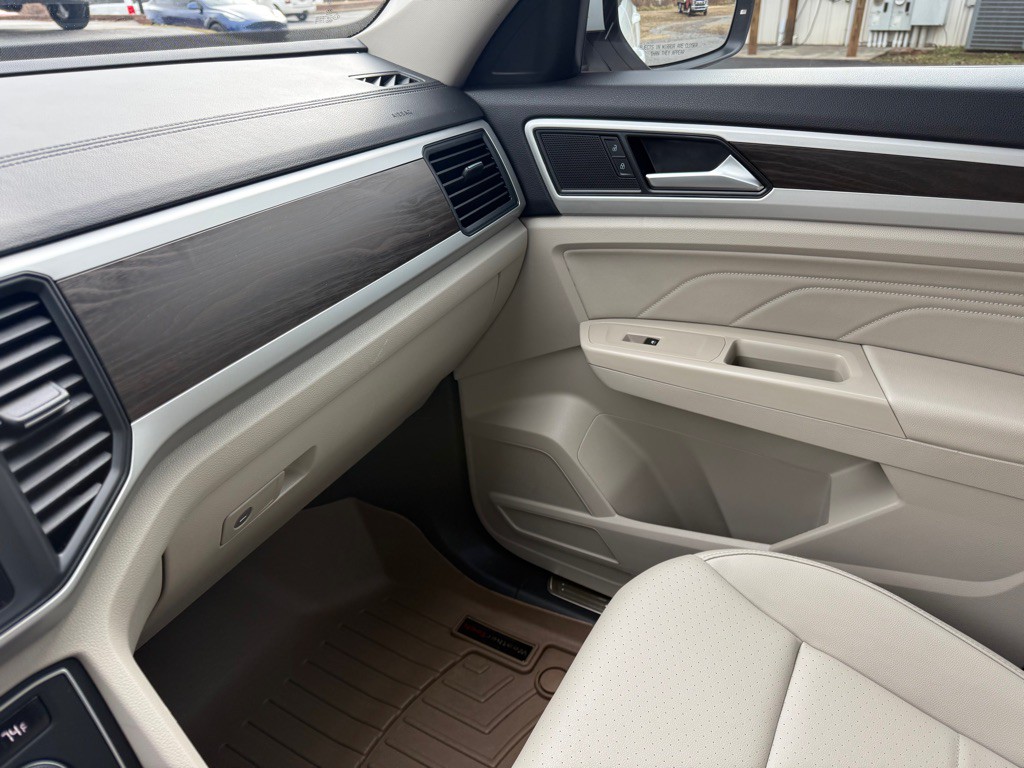 2021 Volkswagen Atlas Image 18