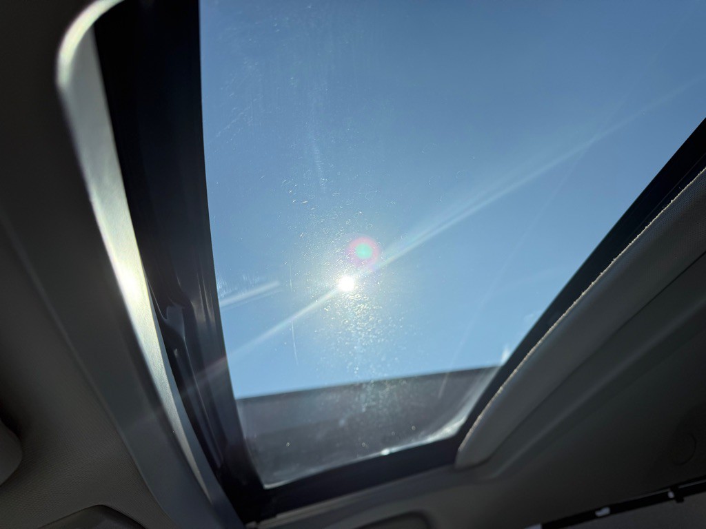 2016 Toyota Sienna Image 19