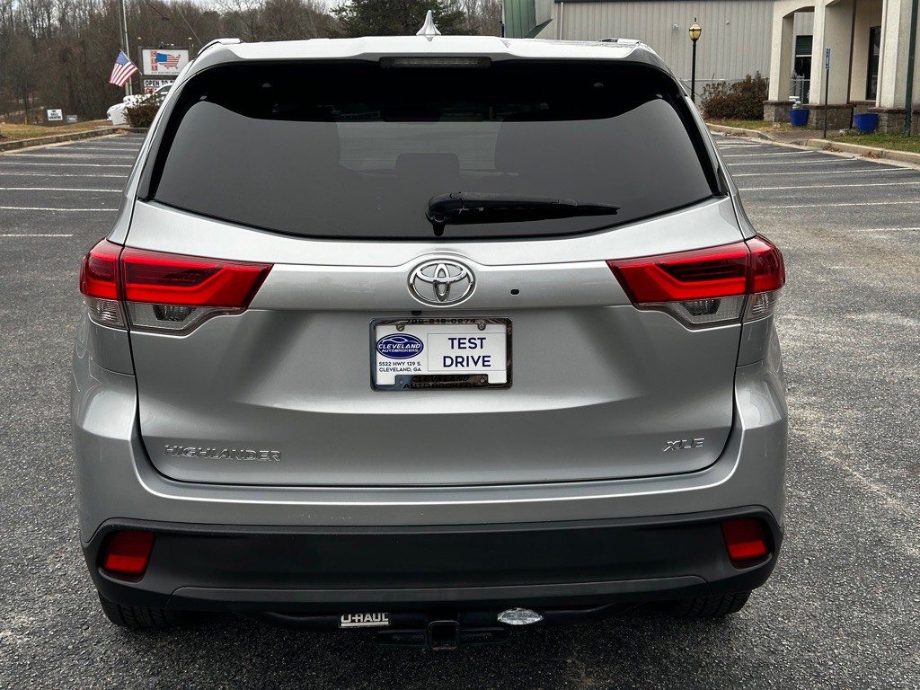 2018 Toyota Highlander Image 4