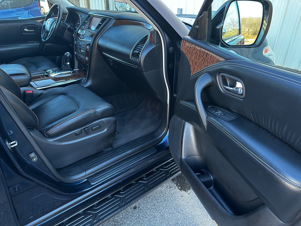 2020 Nissan Armada Image 10