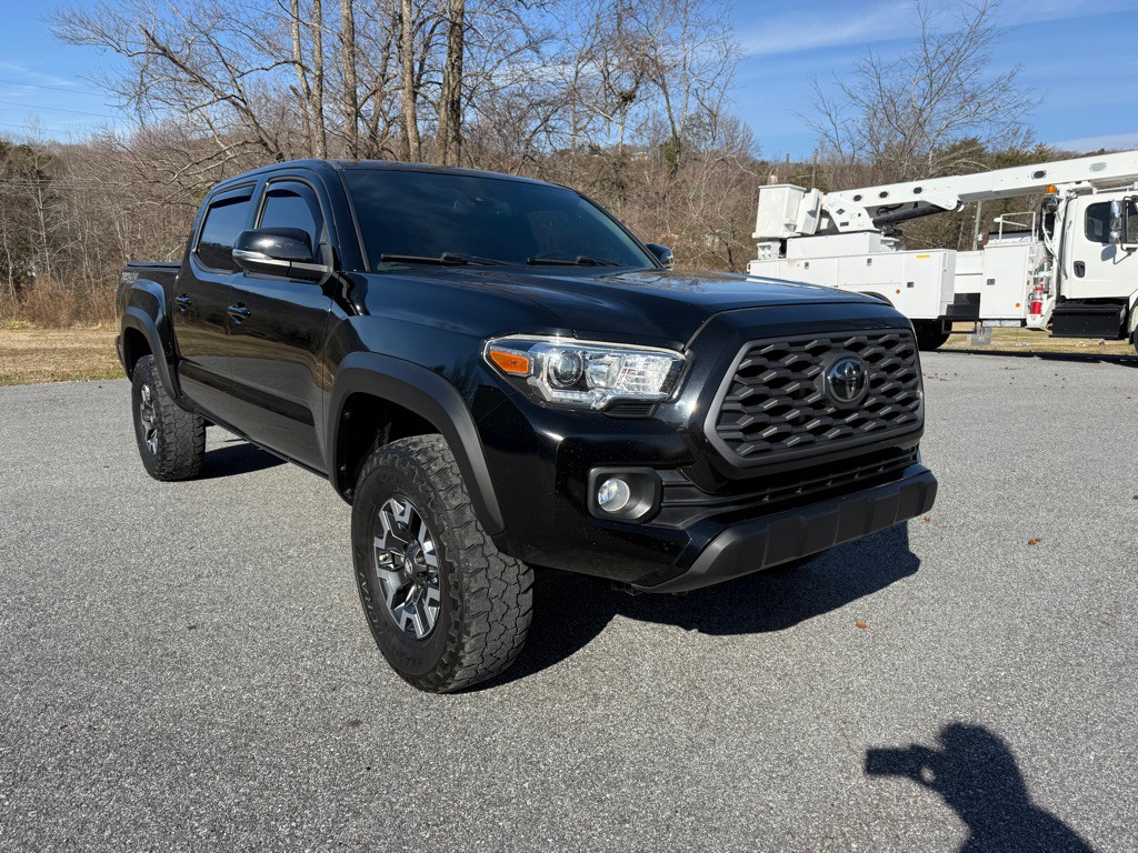 2021 Toyota Tacoma Image 3