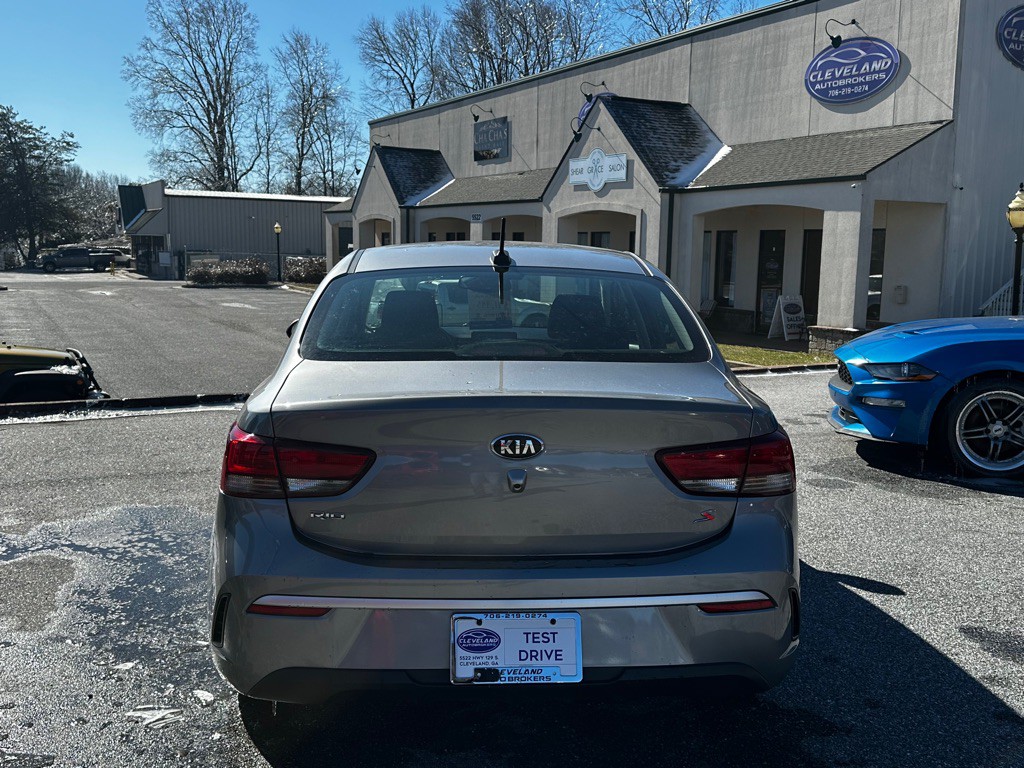 2021 Kia Rio Image 5