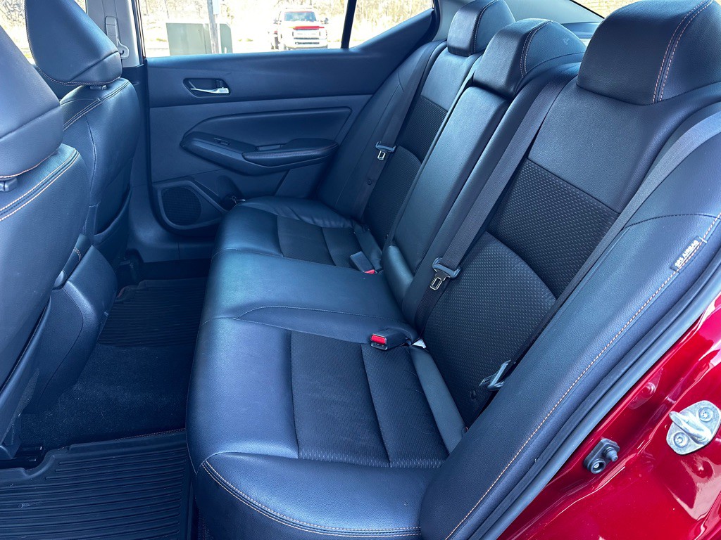 2020 Nissan Altima Image 13