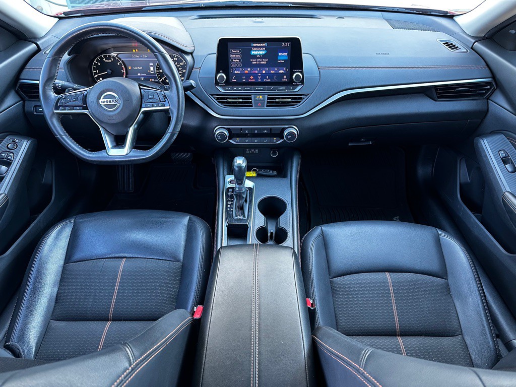 2020 Nissan Altima Image 15