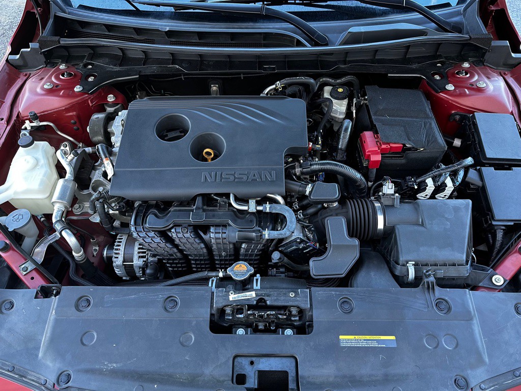 2020 Nissan Altima Image 19