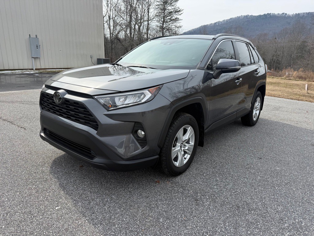 2020 Toyota Rav4 Image 1