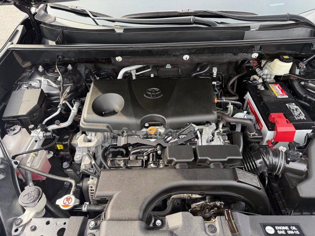 2020 Toyota Rav4 Image 9