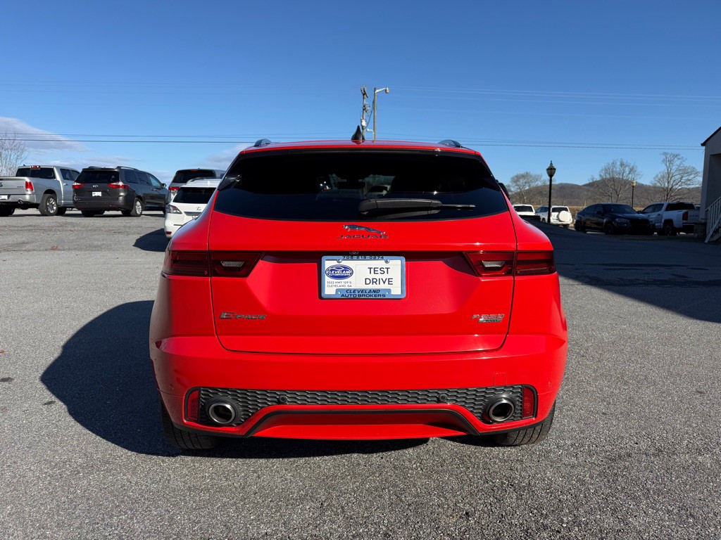 2020 Jaguar E-pace Image 5