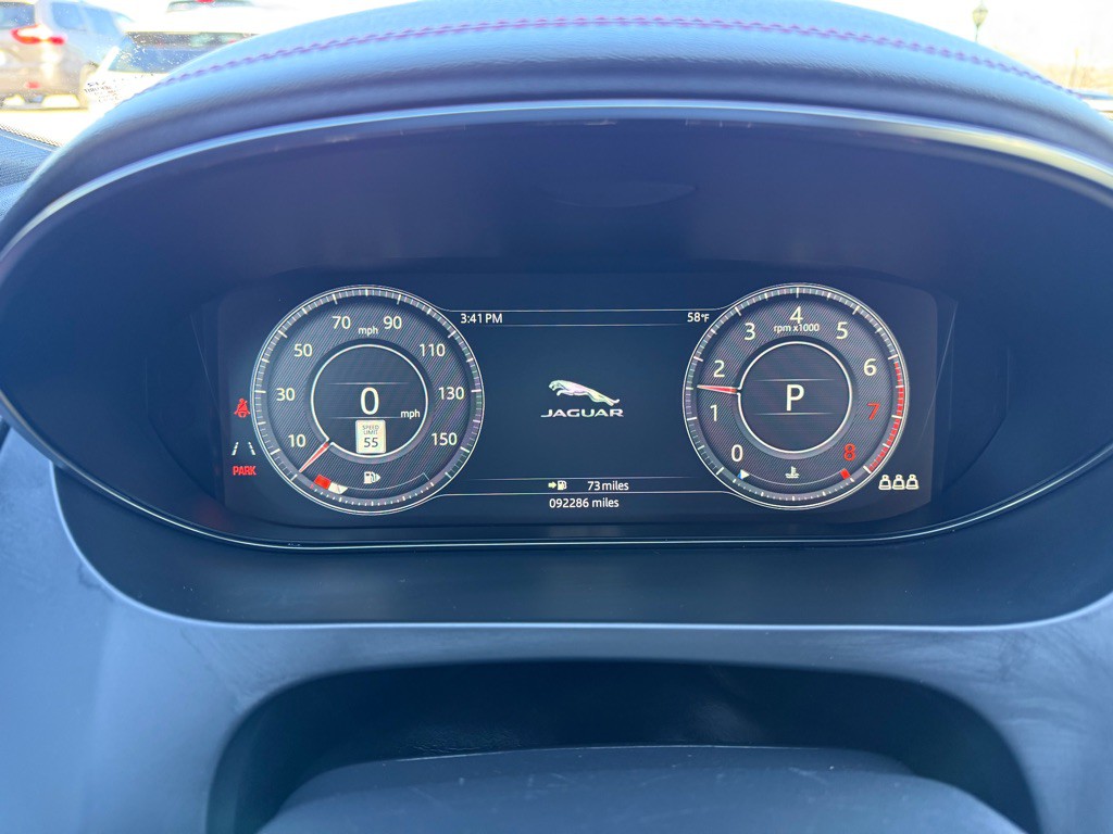 2020 Jaguar E-pace Image 17