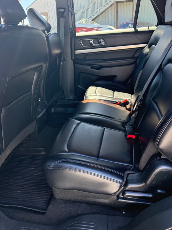 2019 Ford Explorer Image 10