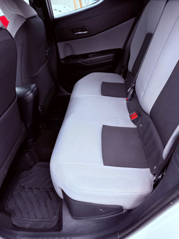 2019 Toyota C-HR Image 11