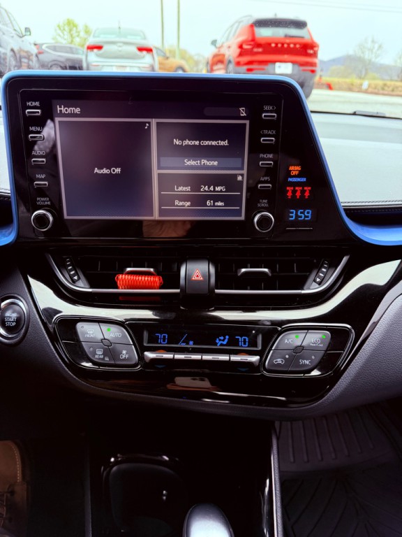 2019 Toyota C-HR Image 15