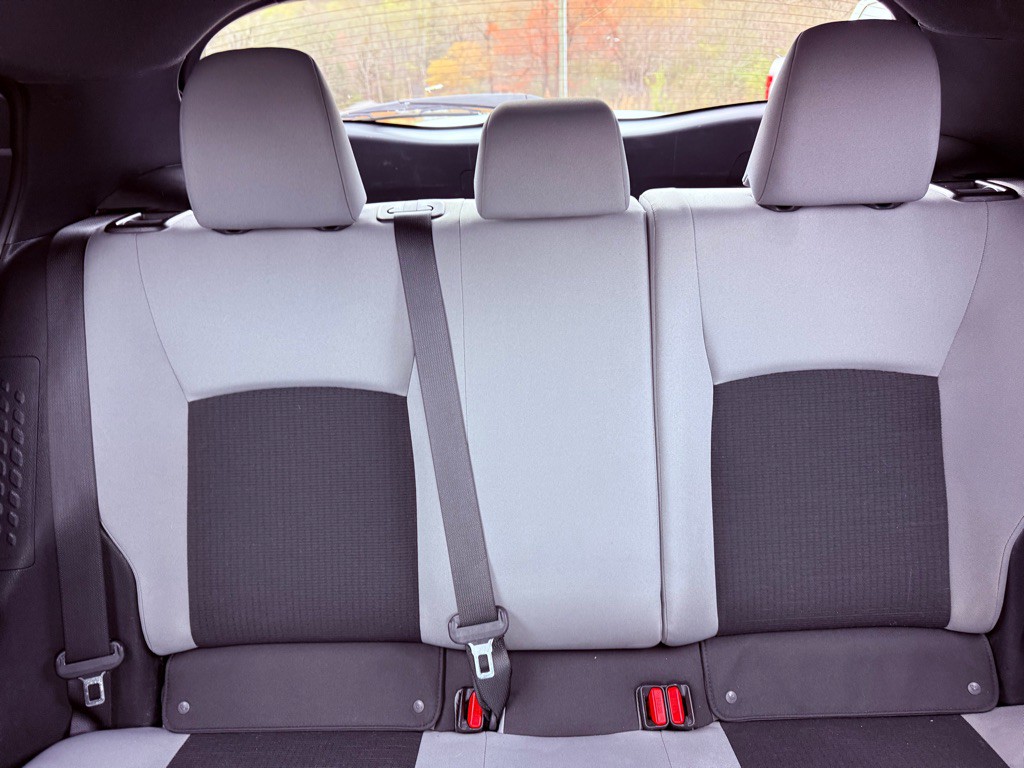 2019 Toyota C-HR Image 18