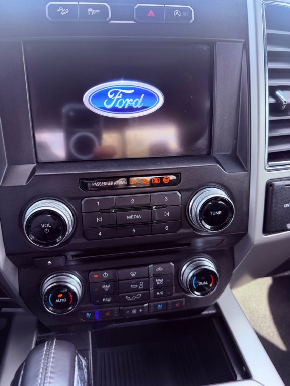 2018 Ford F-150 Image 16