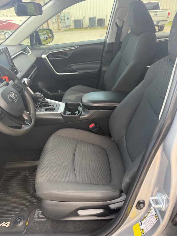 2021 Toyota Rav4 Image 12