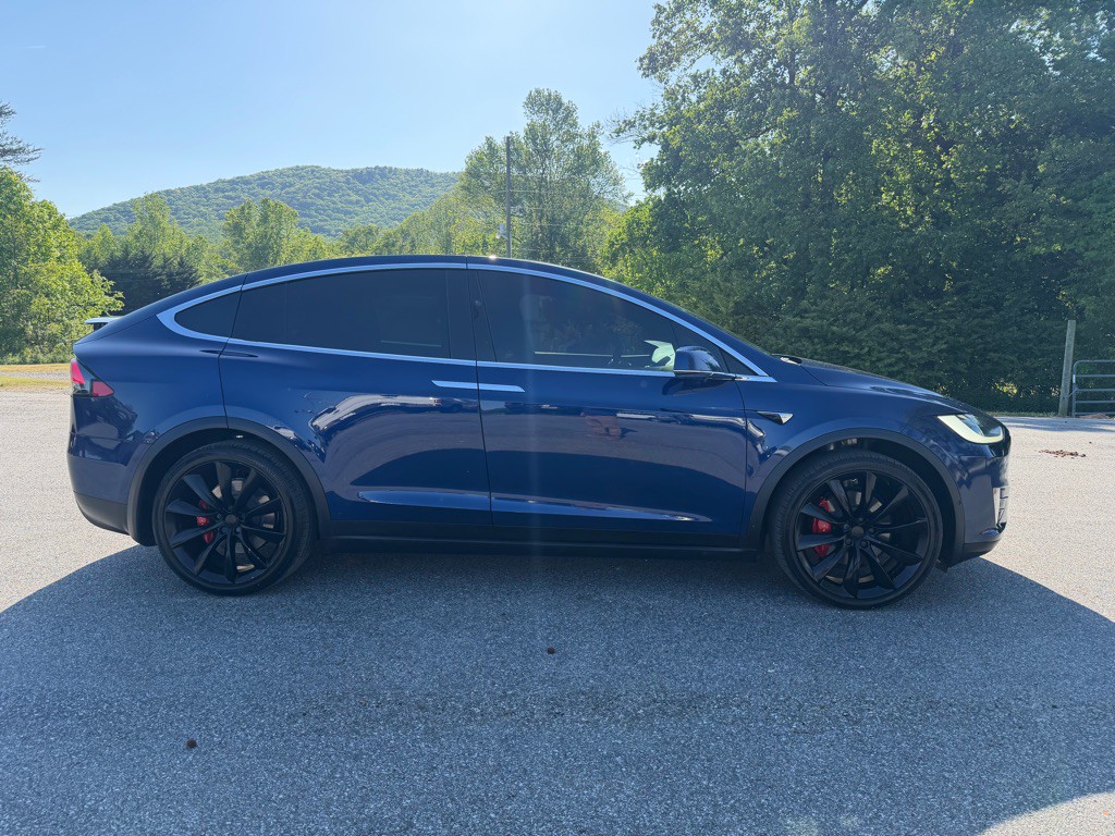 2019 Tesla Model X Image 4