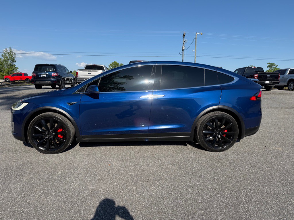 2019 Tesla Model X Image 8
