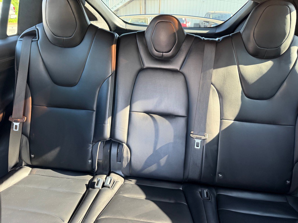 2019 Tesla Model X Image 19