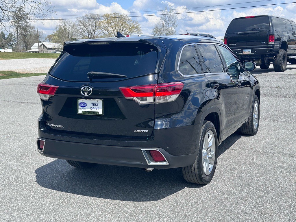 2019 Toyota Highlander Image 5
