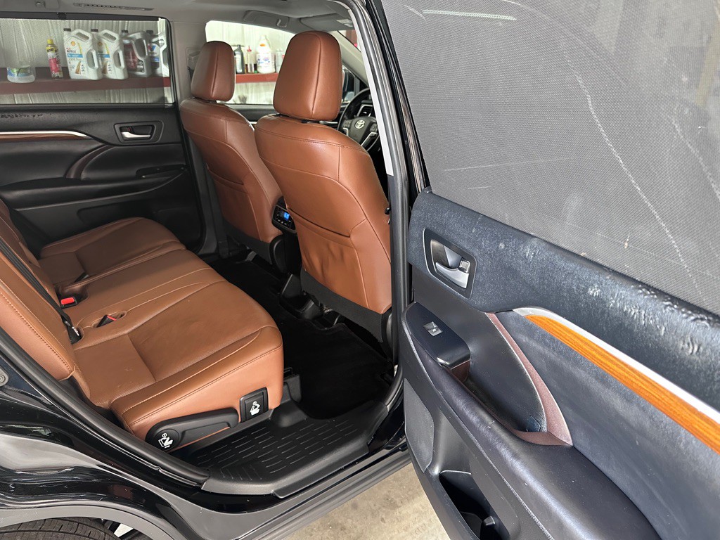 2019 Toyota Highlander Image 12