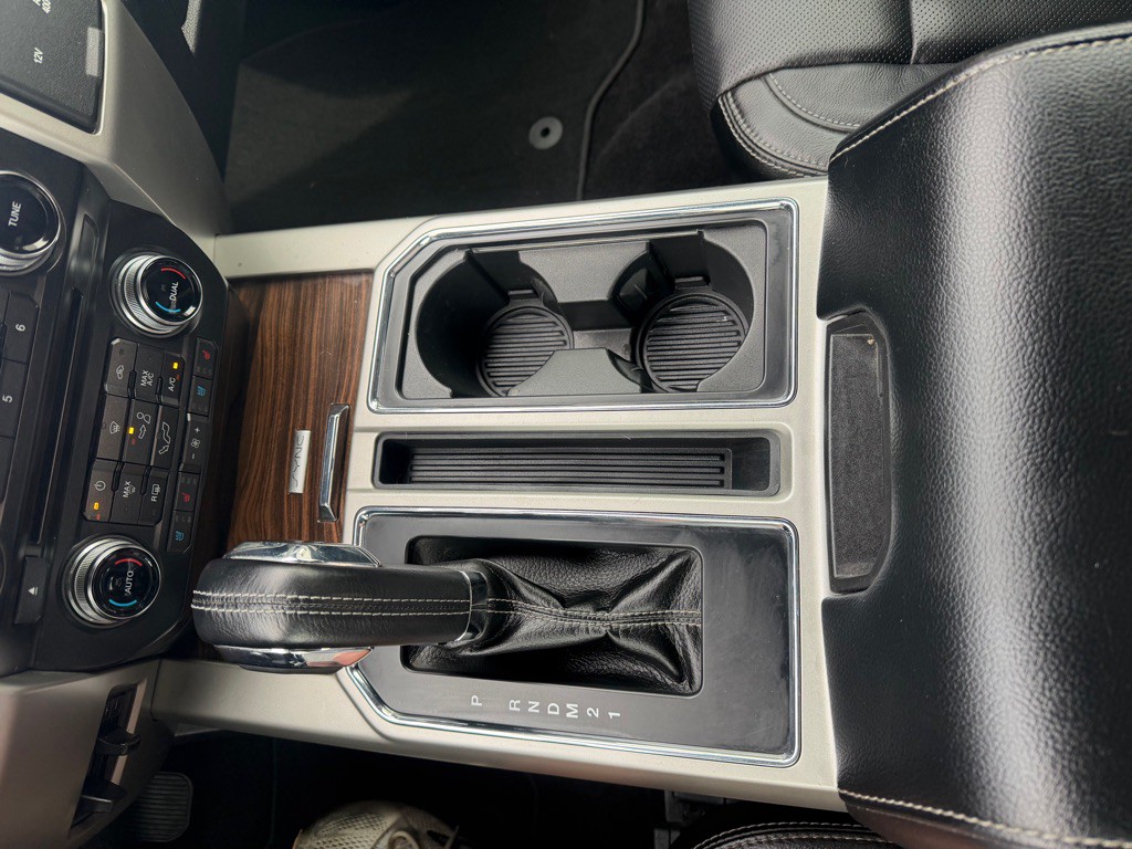 2016 Ford F-150 Image 18