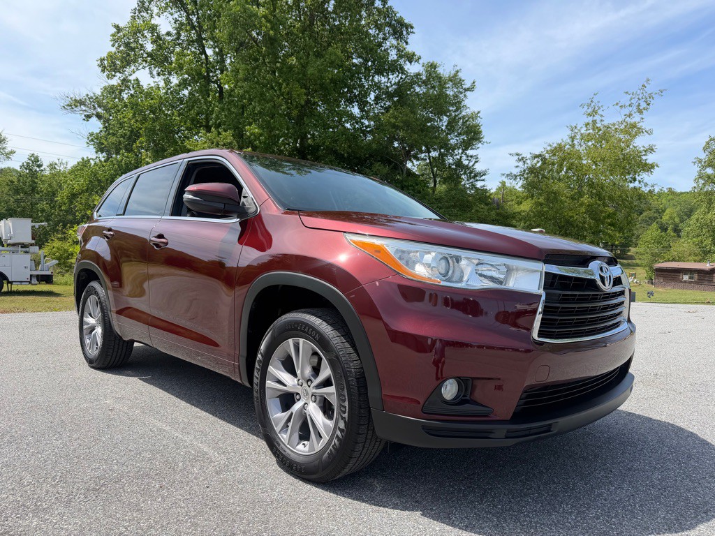 2014 Toyota Highlander Image 1