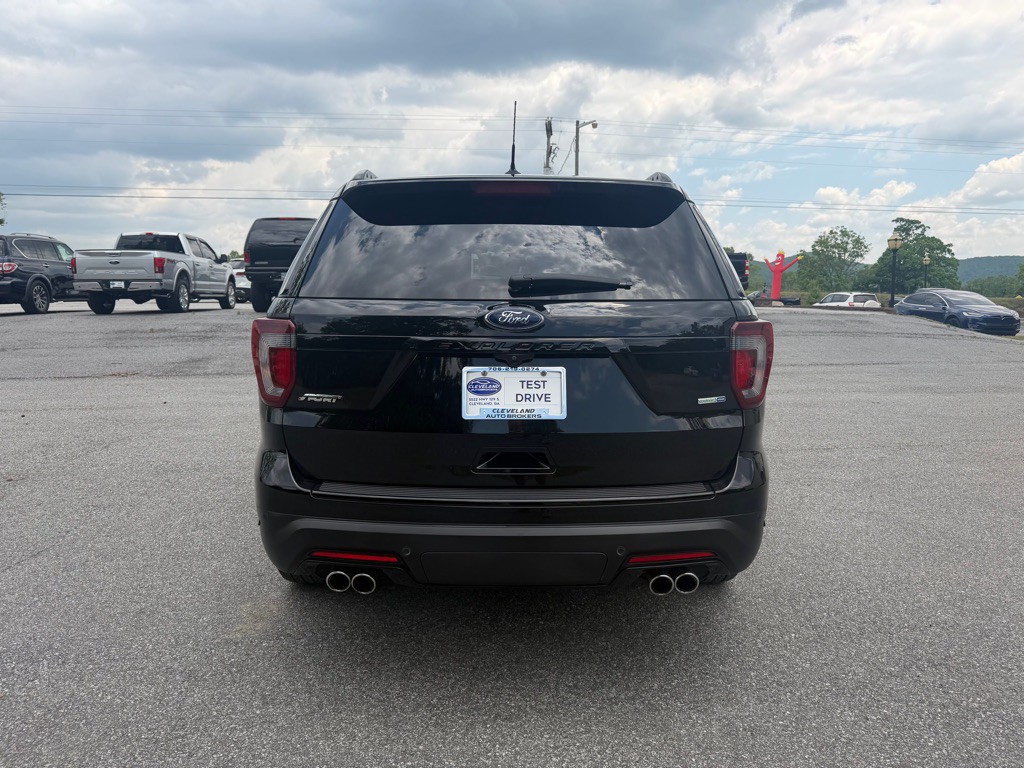 2018 Ford Explorer Image 4