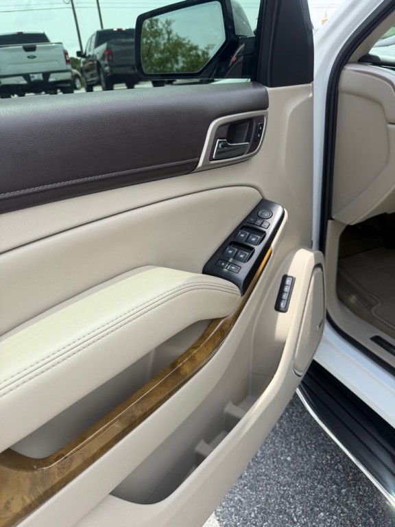 2017 GMC Yukon Image 11