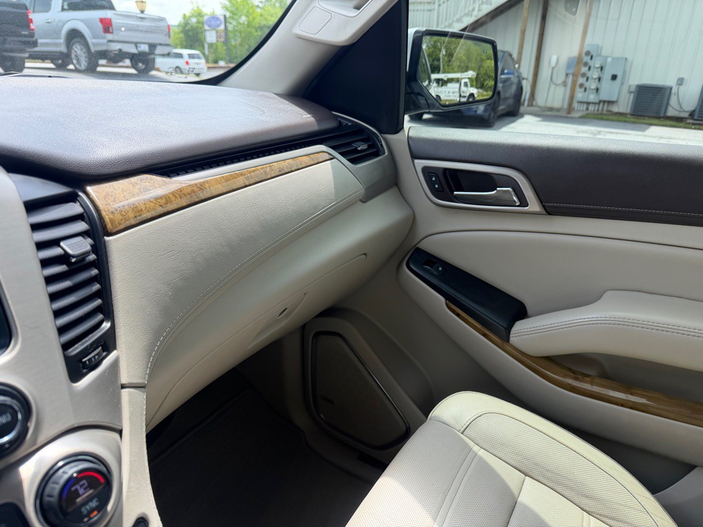 2017 GMC Yukon Image 18