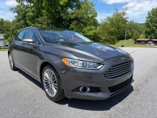 Image for 2015 Ford Fusion SE ID: 7385116