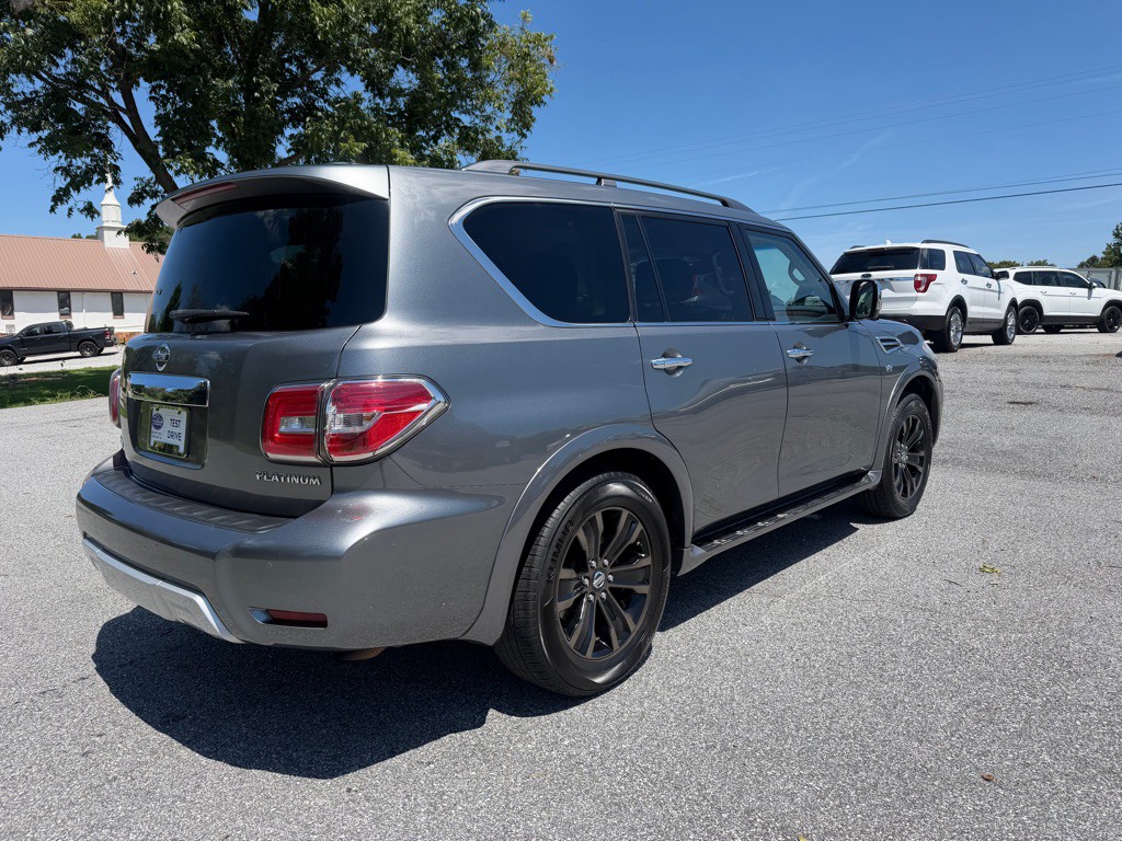 2017 Nissan Armada Image 5