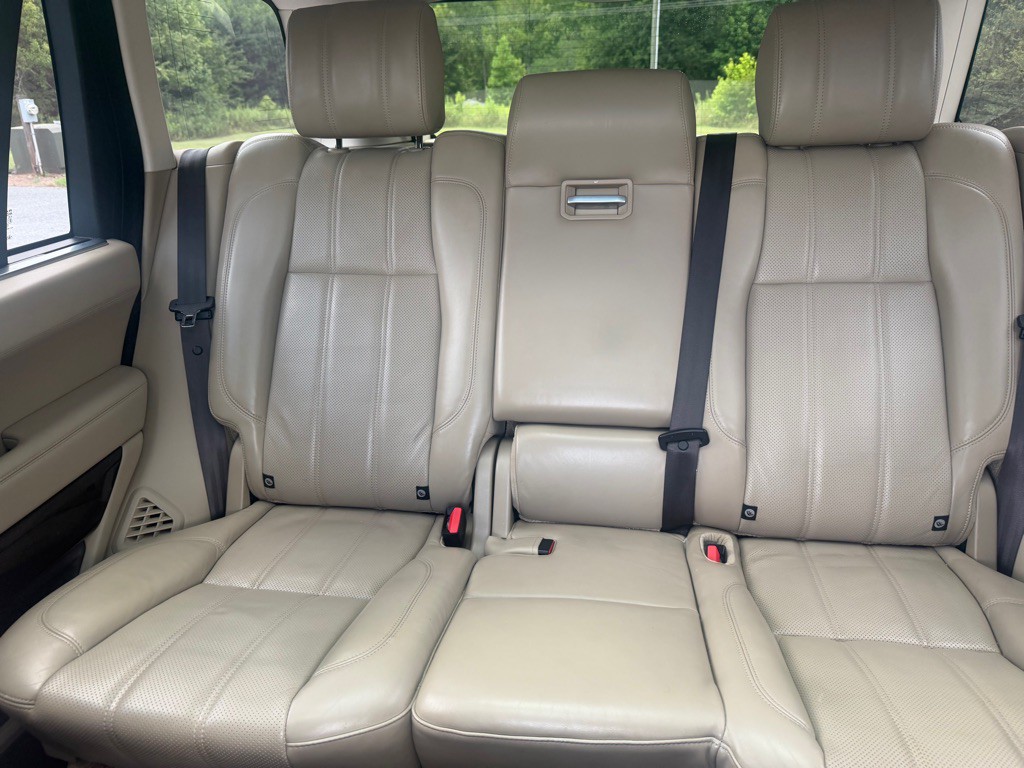 2014 Land Rover Range Rover Image 18