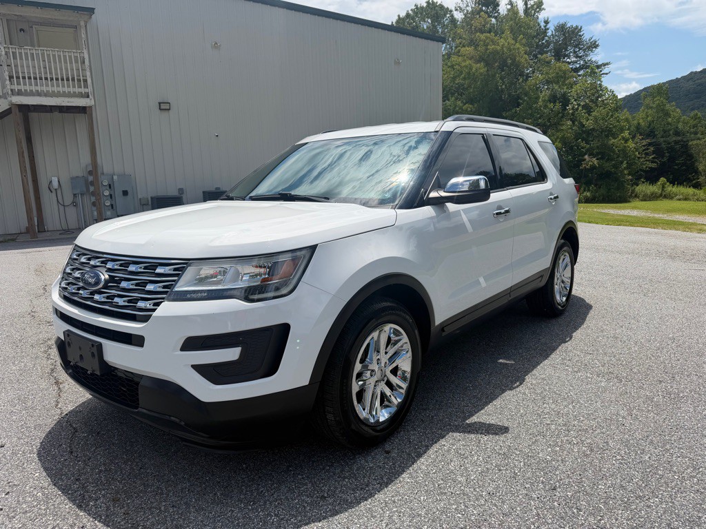 2017 Ford Explorer Image 7