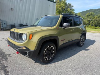 Image for 2015 Jeep Renegade Trailhawk ID: 7592832