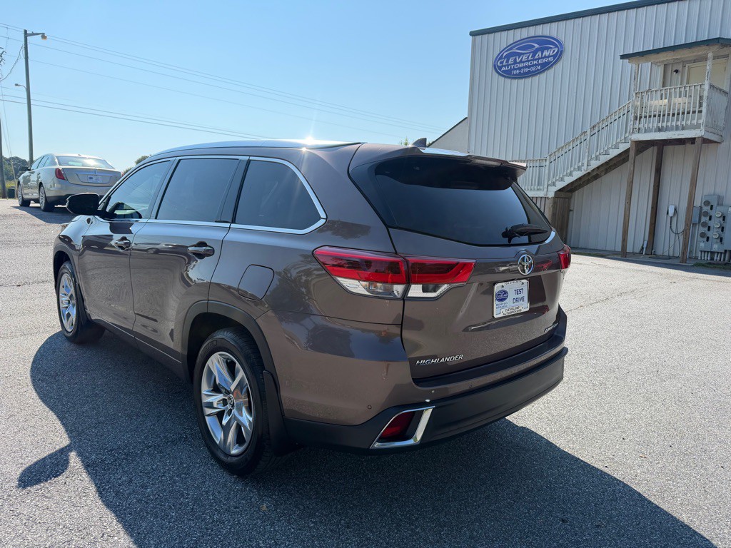 2018 Toyota Highlander Image 5