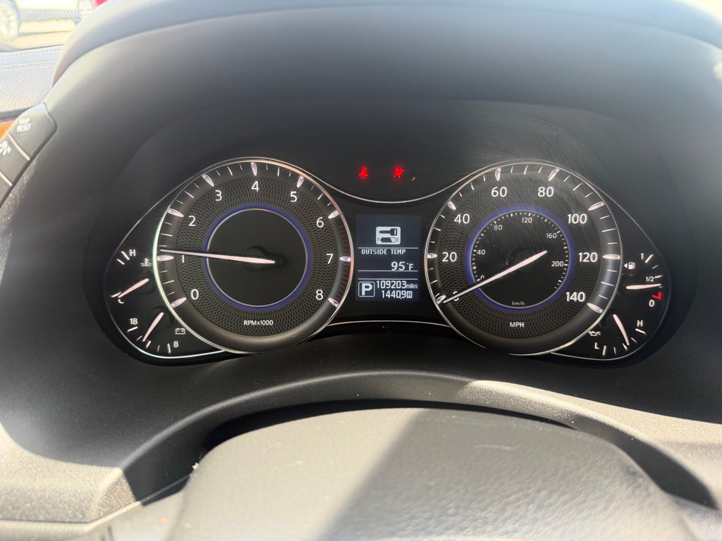 2019 INFINITI QX80 Image 16