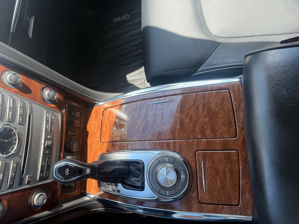 2019 INFINITI QX80 Image 20
