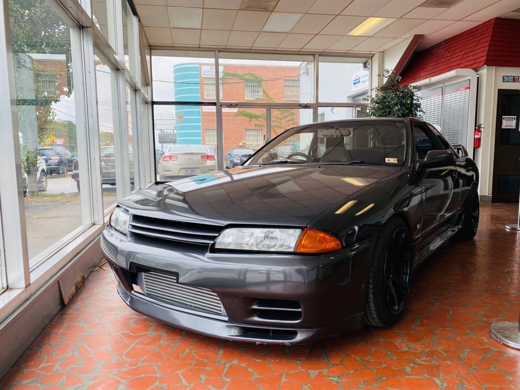 1991 Nissan Skyline Image 3