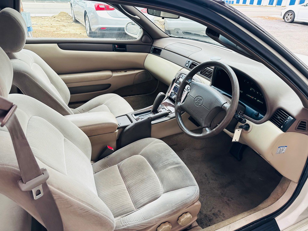 1998 Toyota Soarer Image 6